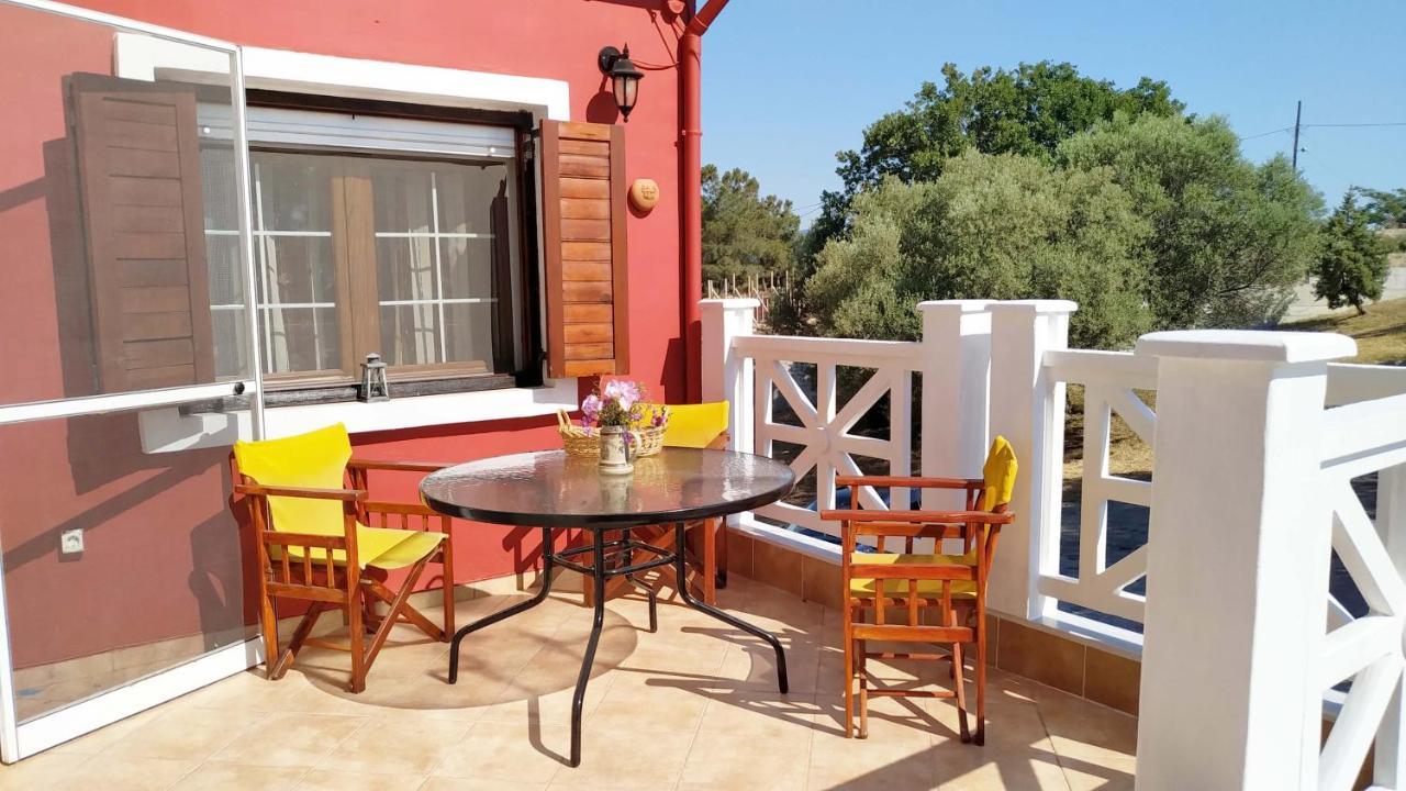 Vanna'S Holiday House Ierissos Exterior photo